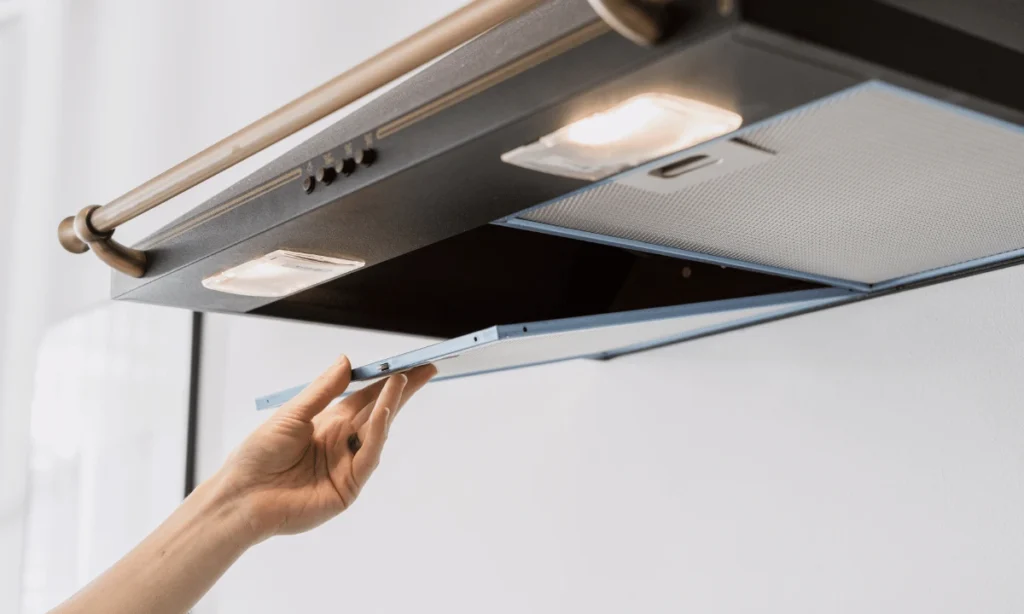 A Simple Guide To Make Your Kitchen Exhaust Fan Function Smoothly 7 simple-guide-to-make-your-kitchen-exhaust-fan-function-smoothly